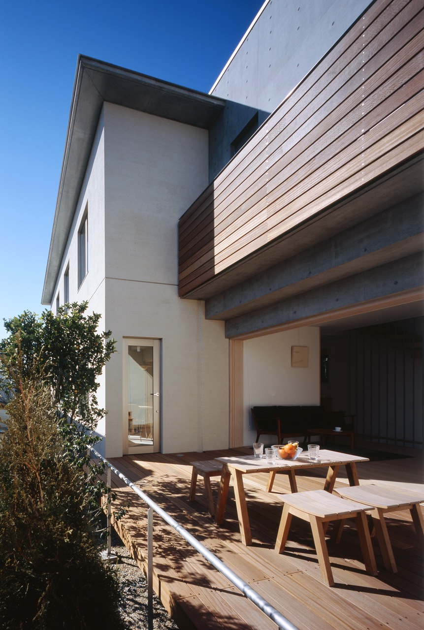 East Terrace   East Terrace